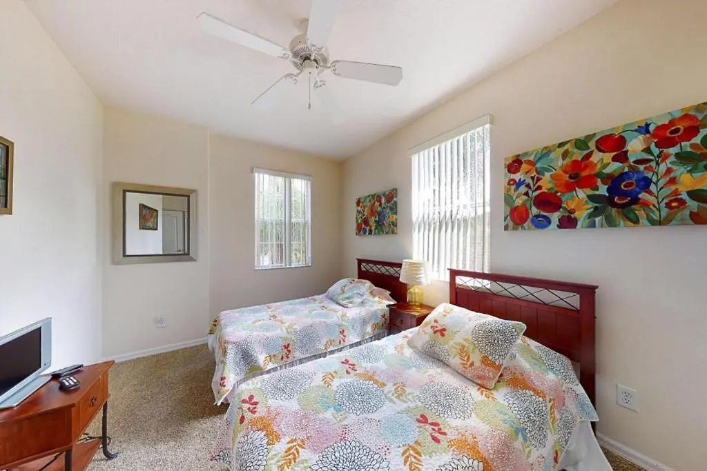 Jagjit'S Tuscan Hills Vacation Home Davenport Holiday home